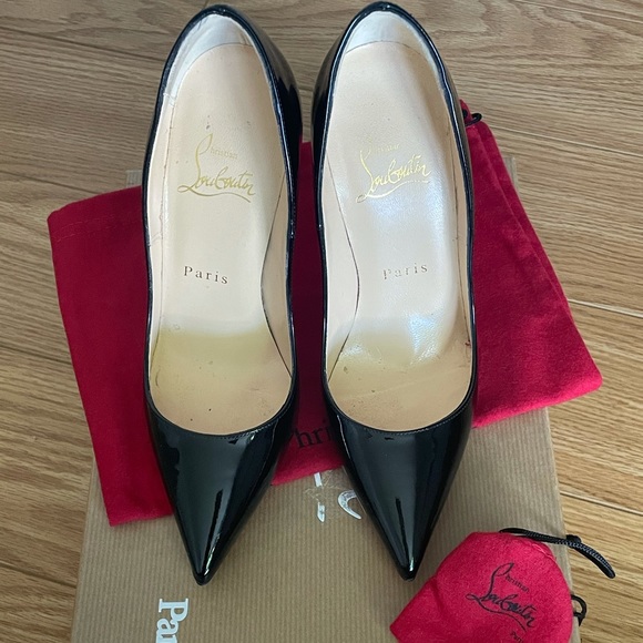 Christian Louboutin So Kate - Picture 3 of 4